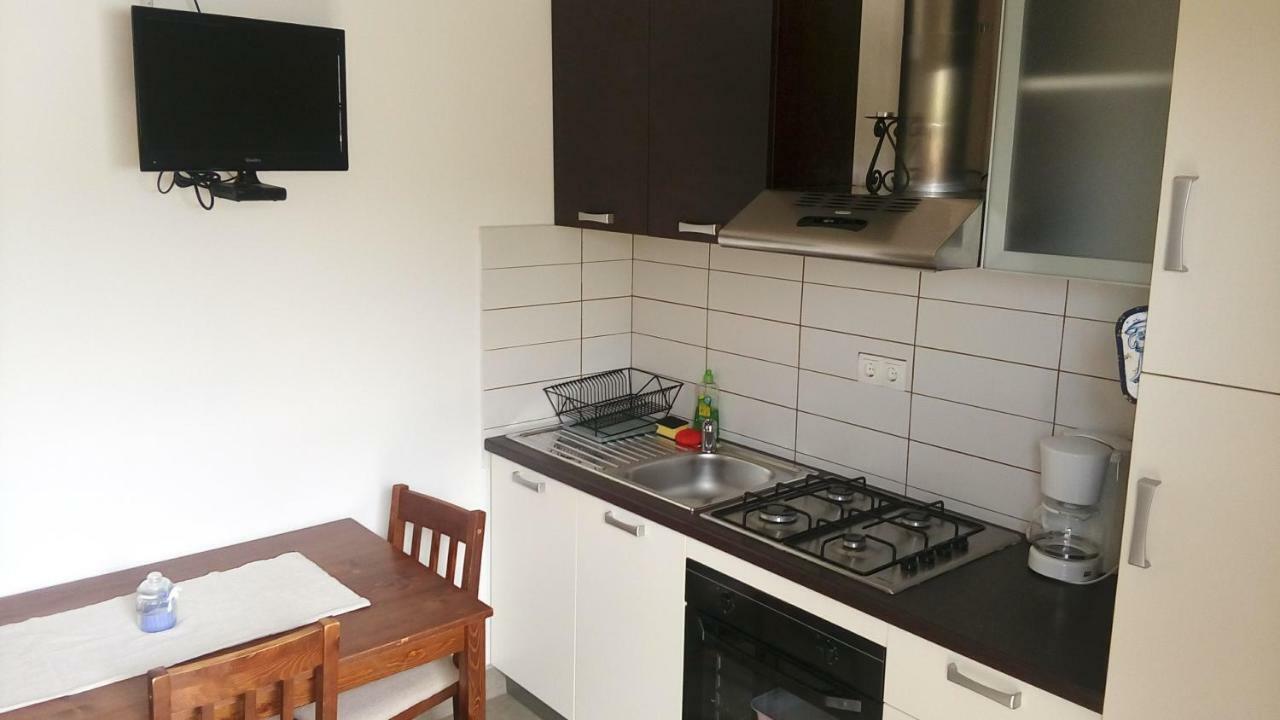 Apartmani Dana Sukošan Exterior foto