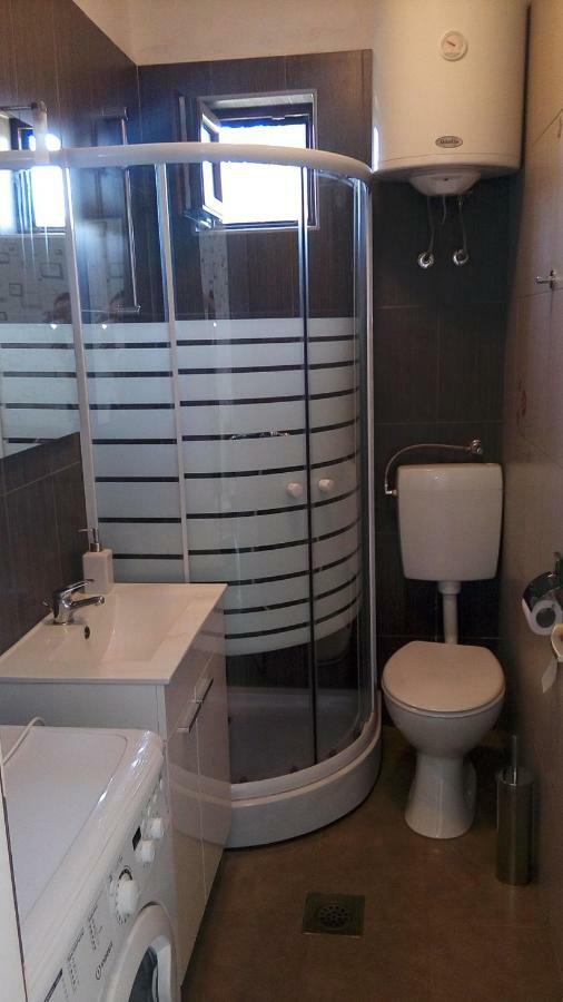 Apartmani Dana Sukošan Exterior foto